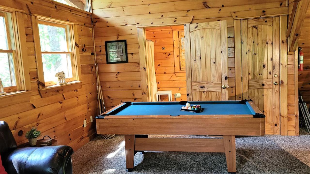 Mountain Joy -Private Treehouse Style Cabin That Sleeps 4-Free Tickets Gatlinburg Ngoại thất bức ảnh