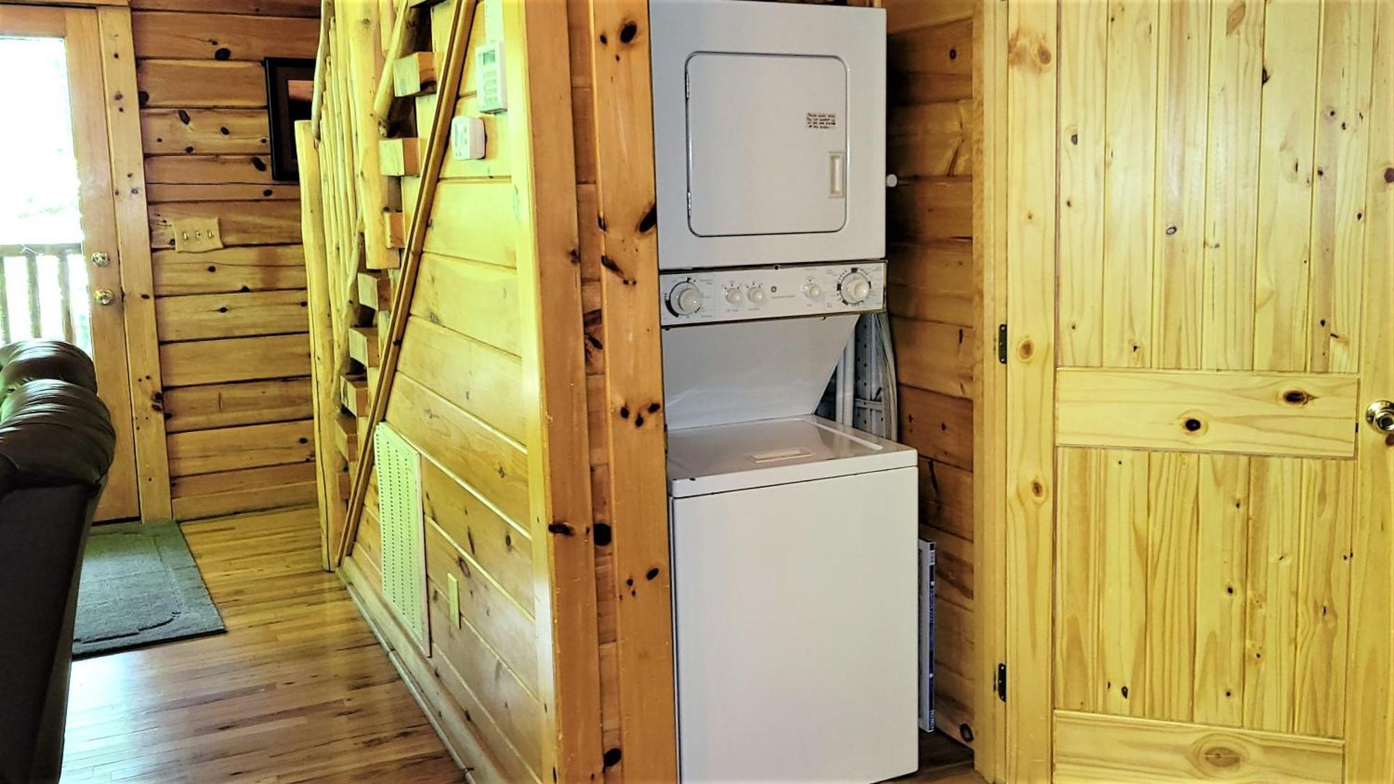 Mountain Joy -Private Treehouse Style Cabin That Sleeps 4-Free Tickets Gatlinburg Ngoại thất bức ảnh